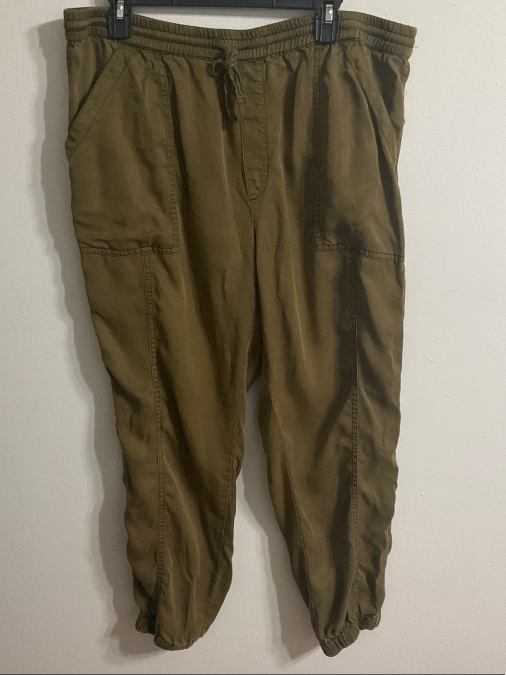 Hei Hei Olive Green Lyocell Slouchy Jogger pant SZ XL